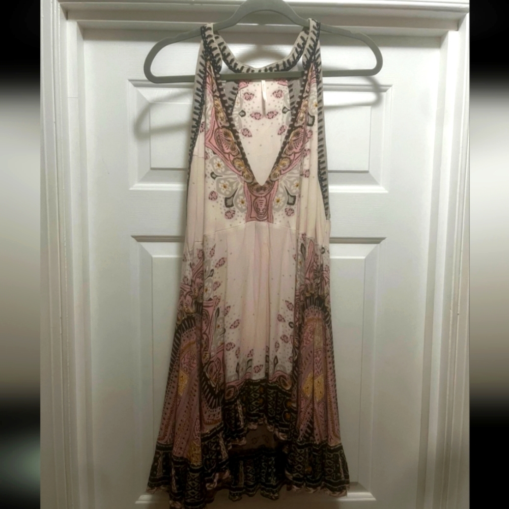 Free People monarch butterfly embroidered dress - Large - NWT